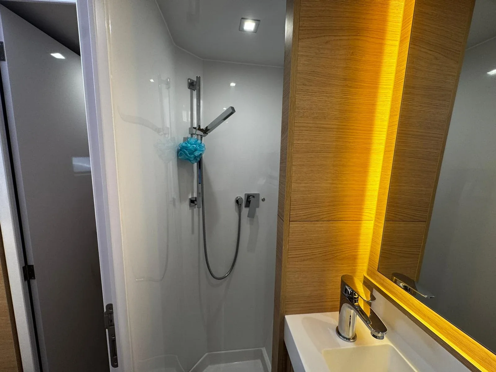 Yacht AVENTURA 37 - Zarah - Foto 1