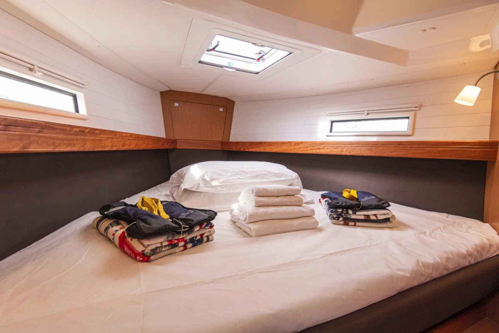 Yacht BAVARIA Cruiser 41 - Libeccio - Foto 1