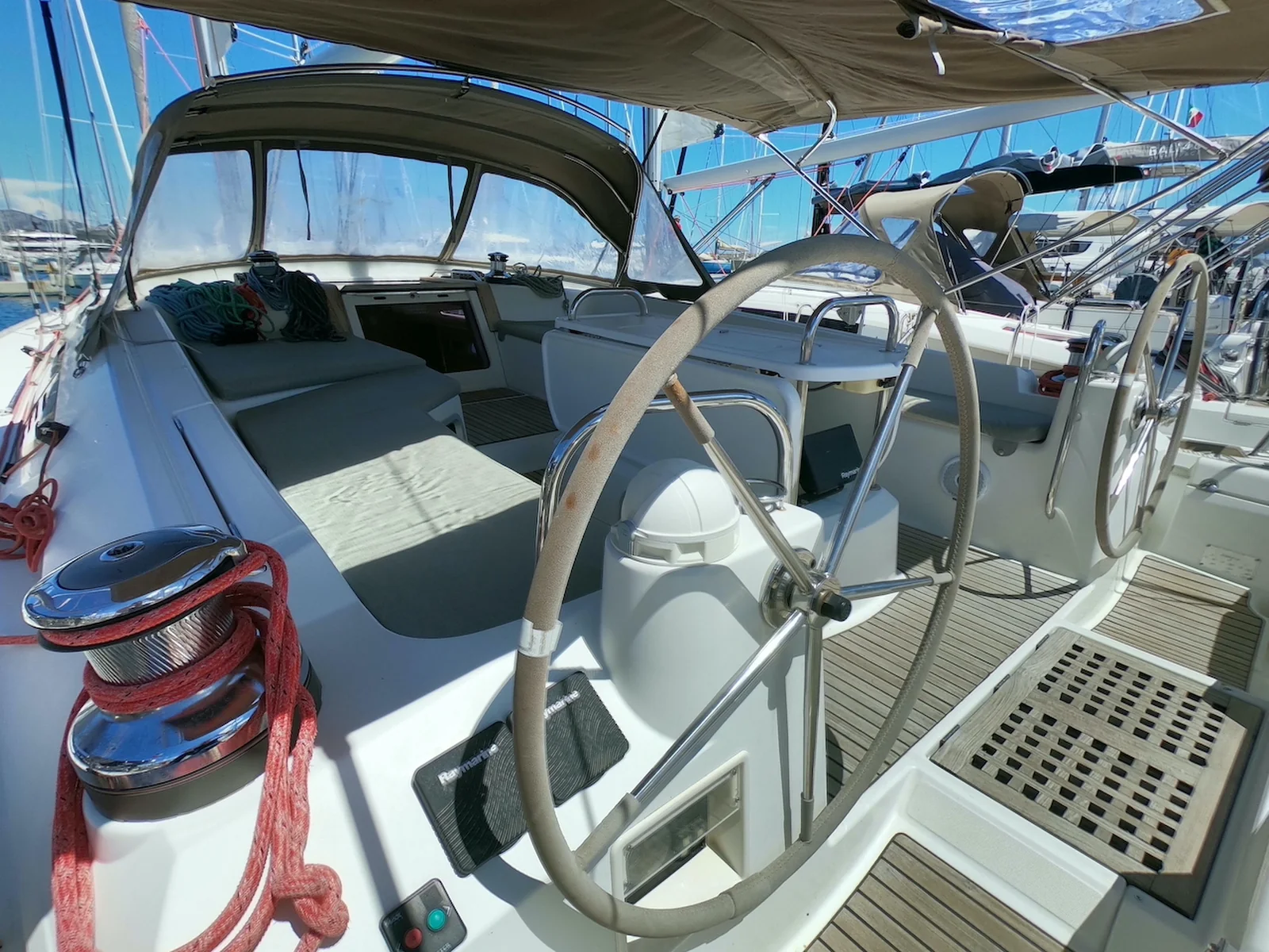 Yacht JEANNEAU 53 - Anita - Foto 1