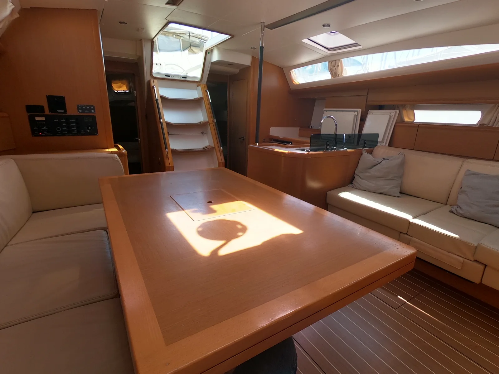 Yacht JEANNEAU 53 - Anita - Foto 1