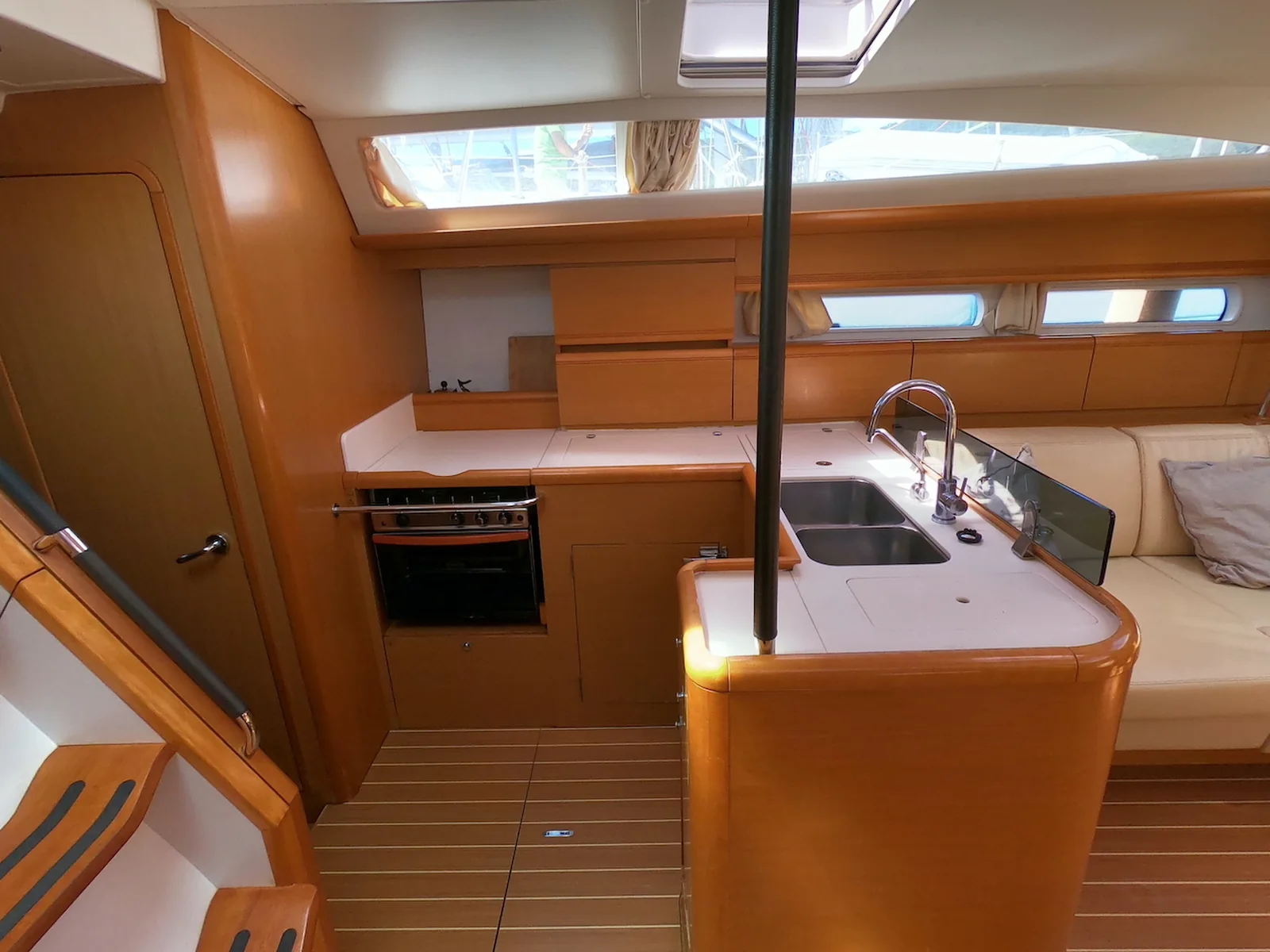 Yacht JEANNEAU 53 - Anita - Foto 1