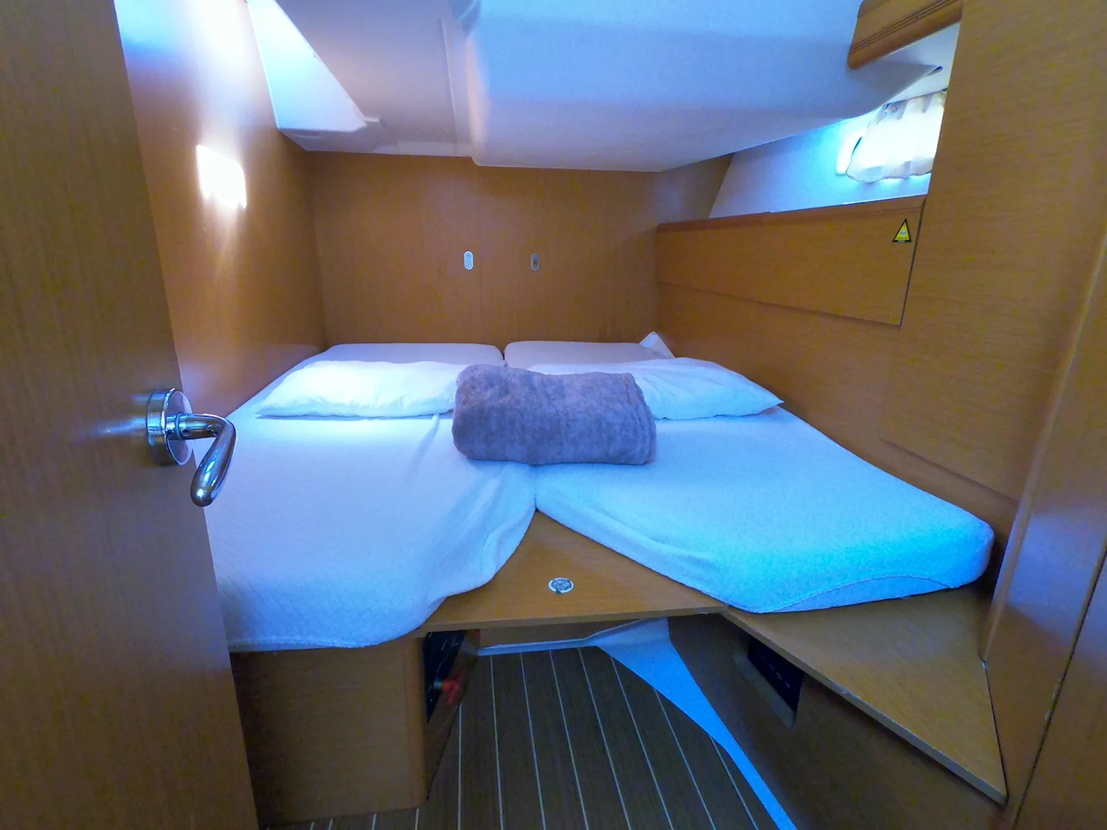 Yacht JEANNEAU 53 - Anita - Foto 1
