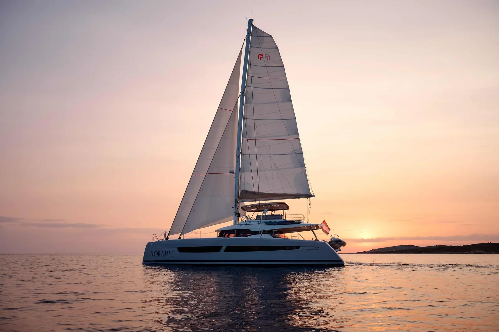 Yacht FOUNTAINE PAJOT Alegria 67 - Premium + - Foto 1