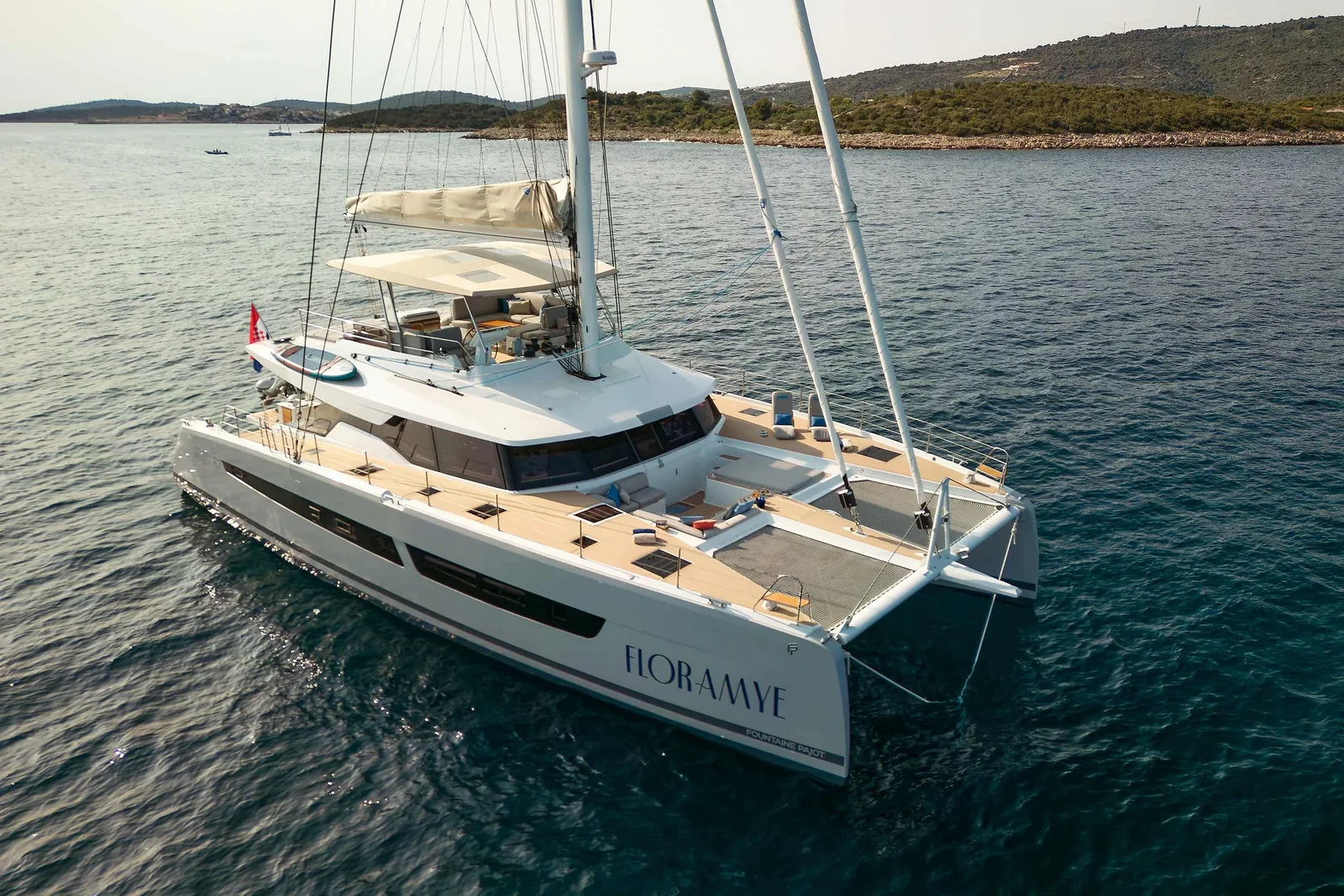 Yacht FOUNTAINE PAJOT Alegria 67 - Premium + - Foto 1