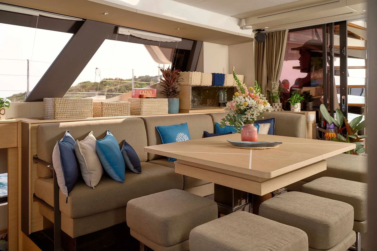 Yacht FOUNTAINE PAJOT Alegria 67 - Premium + - Foto 1
