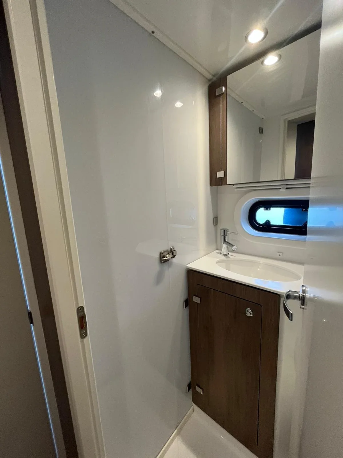 Yacht CATANA Bali 4.2 - aMare - Foto 1