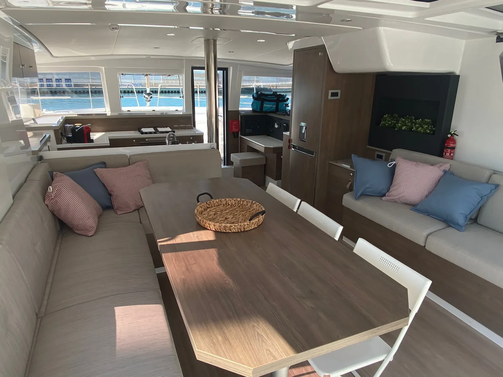 Yacht CATANA Bali 4.2 - aMare - Foto 1