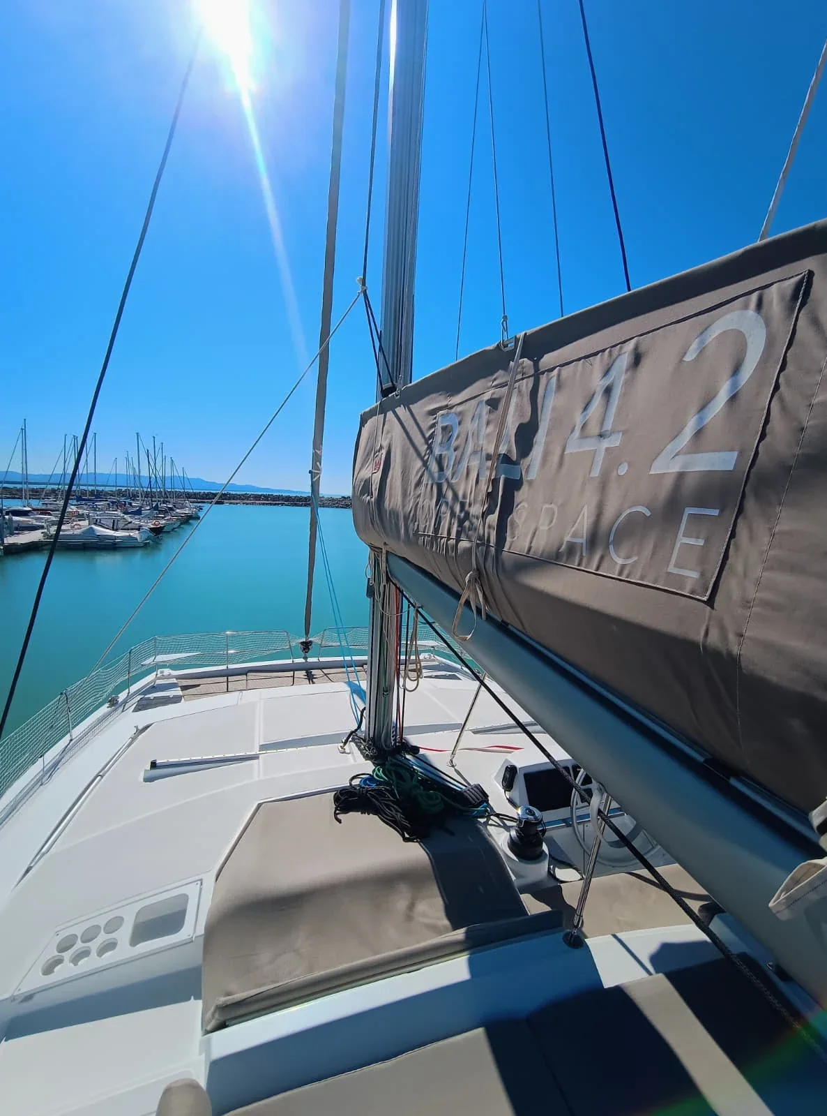 Yacht CATANA Bali 4.2 - Beta - Foto 1