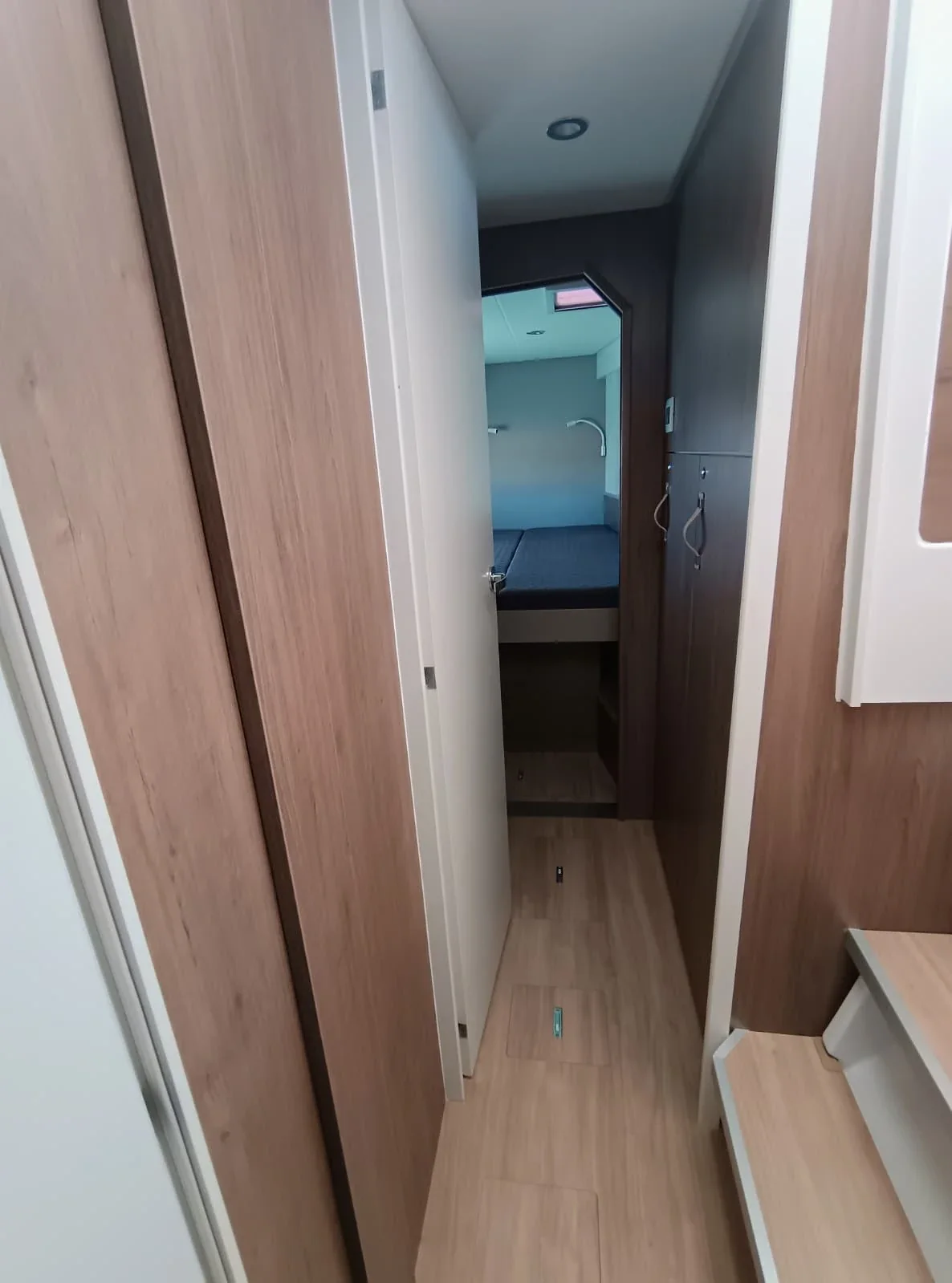 Yacht CATANA Bali 4.2 - Beta - Foto 1