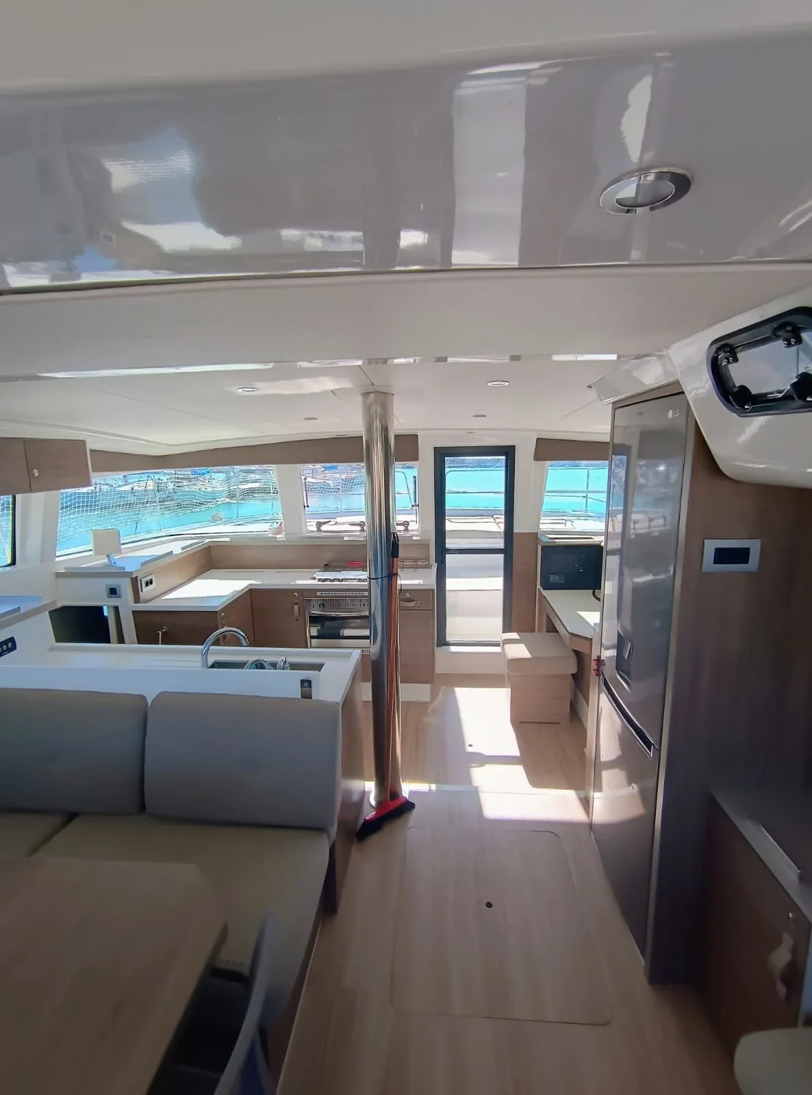 Yacht CATANA Bali 4.2 - Beta - Foto 1