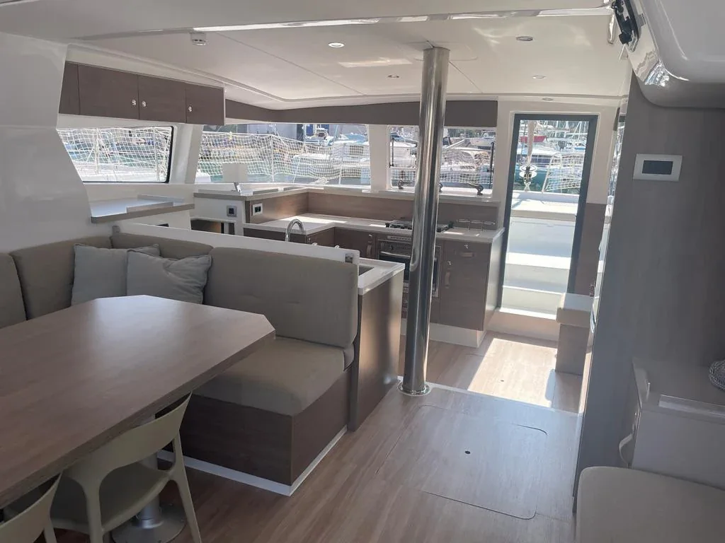 Yacht CATANA Bali 4.4 - Keep Calm - Foto 11