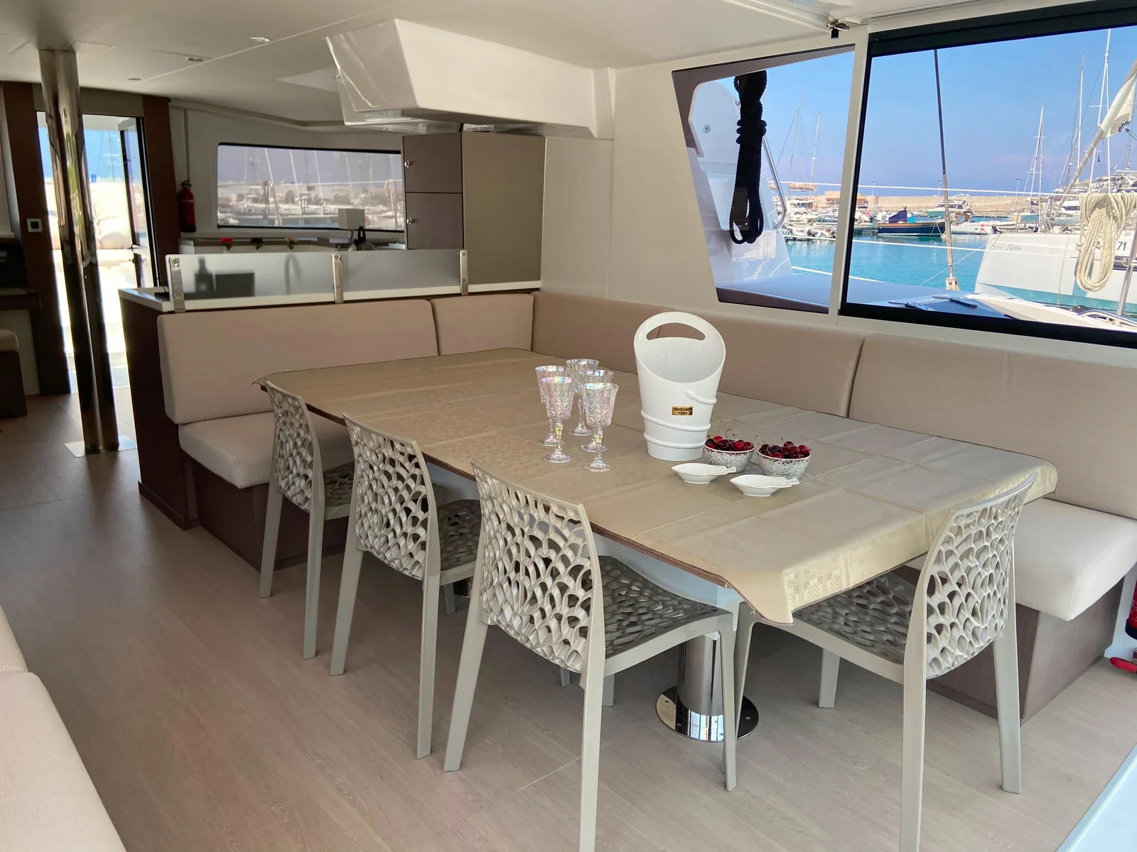 Yacht CATANA Bali 4.8 - Anna - Foto 1