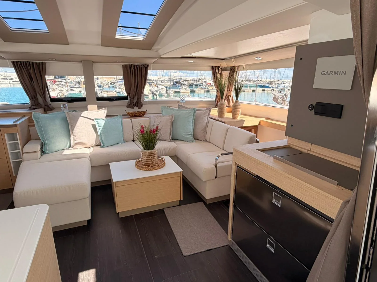 Yacht FOUNTAINE PAJOT Elba 45 - Blu Dolphin - Foto 1