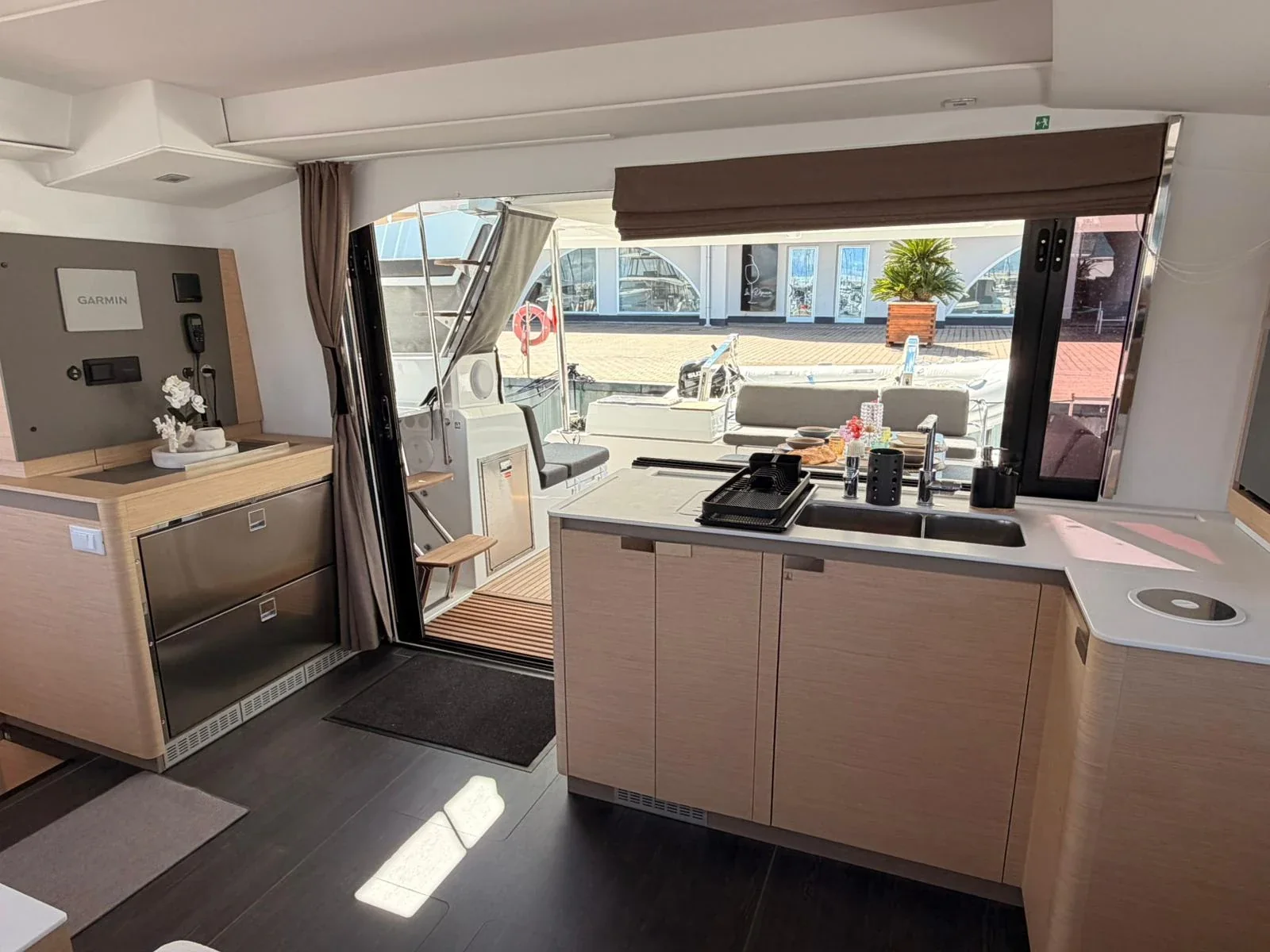 Yacht FOUNTAINE PAJOT Elba 45 - Blu Dolphin - Foto 1