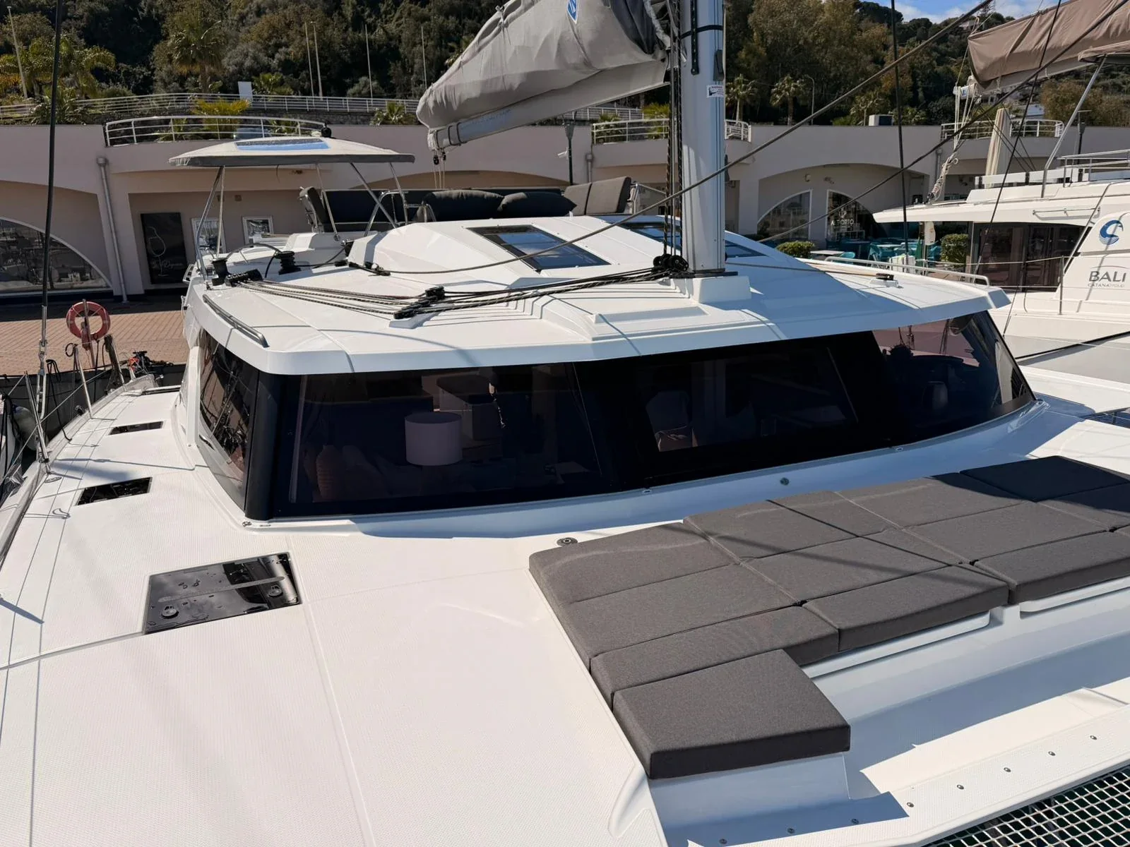 Yacht FOUNTAINE PAJOT Elba 45 - Blu Dolphin - Foto 1