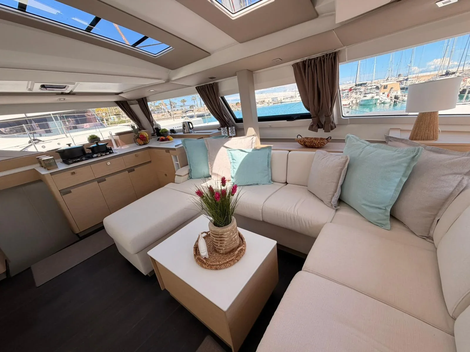 Yacht FOUNTAINE PAJOT Elba 45 - Blu Dolphin - Foto 1
