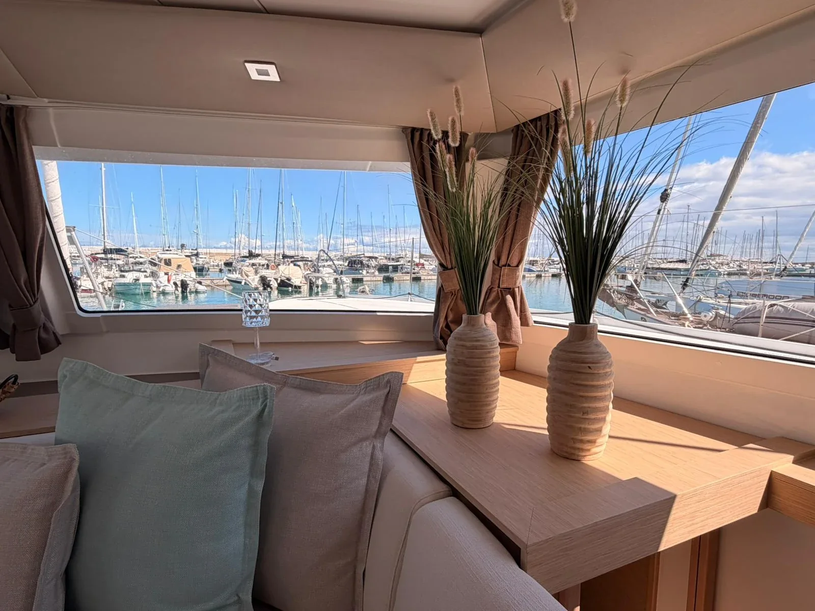 Yacht FOUNTAINE PAJOT Elba 45 - Blu Dolphin - Foto 1