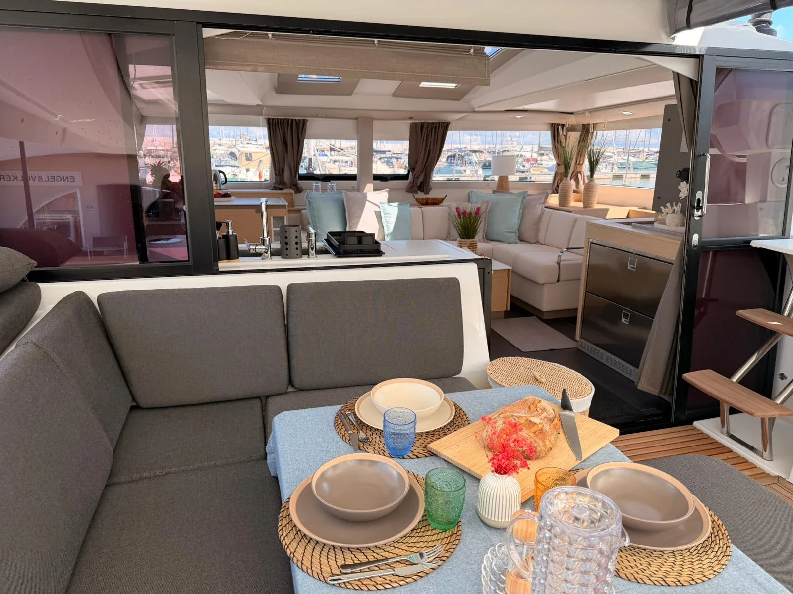 Yacht FOUNTAINE PAJOT Elba 45 - Blu Dolphin - Foto 1