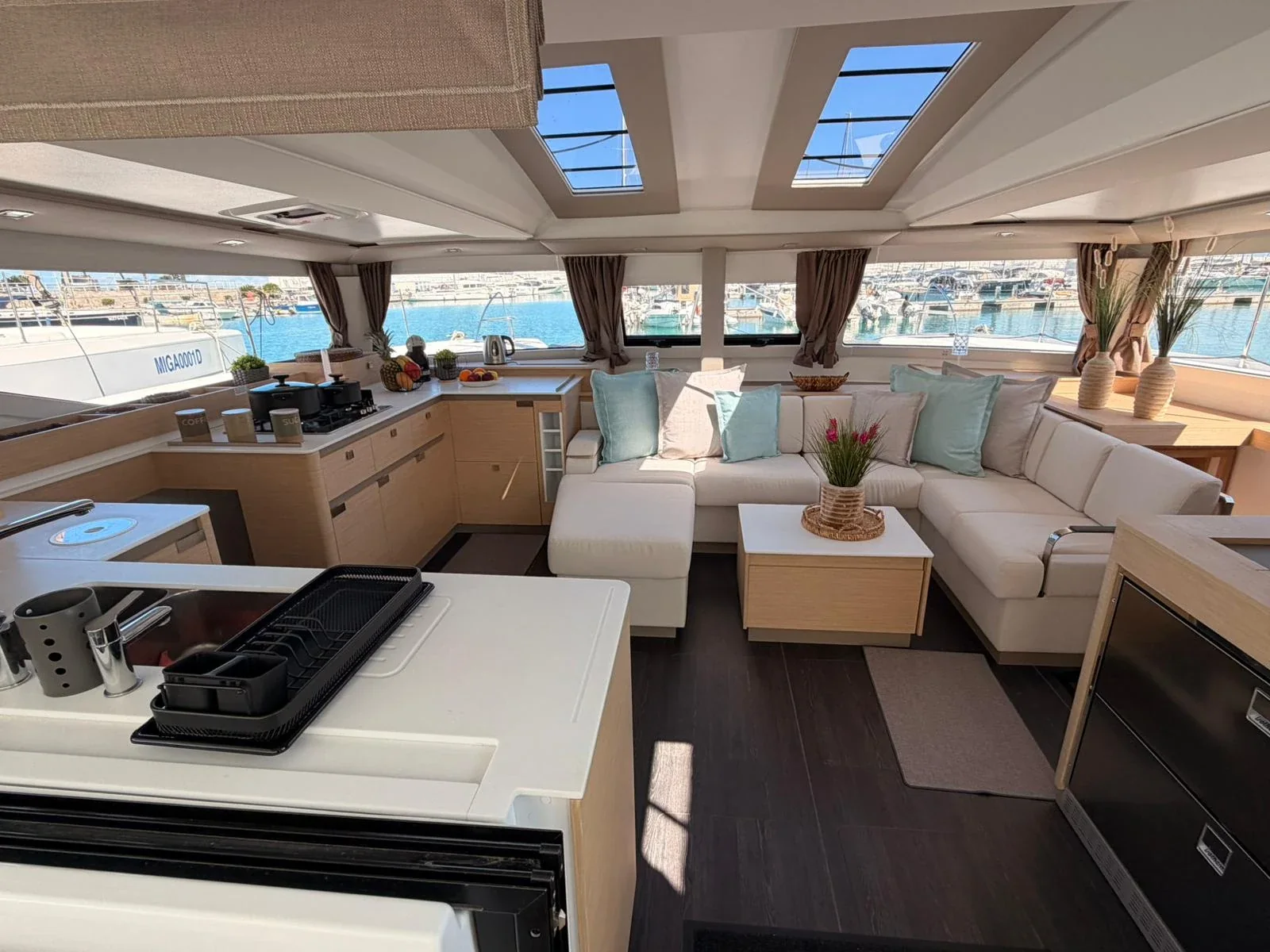 Yacht FOUNTAINE PAJOT Elba 45 - Blu Dolphin - Foto 1