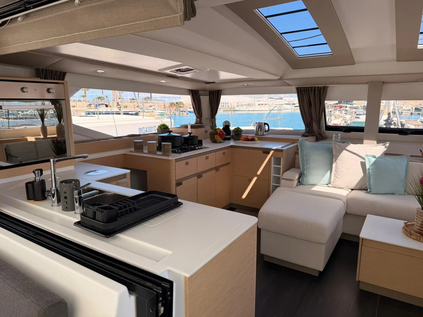 Yacht FOUNTAINE PAJOT Elba 45 - Blu Dolphin - Foto 1