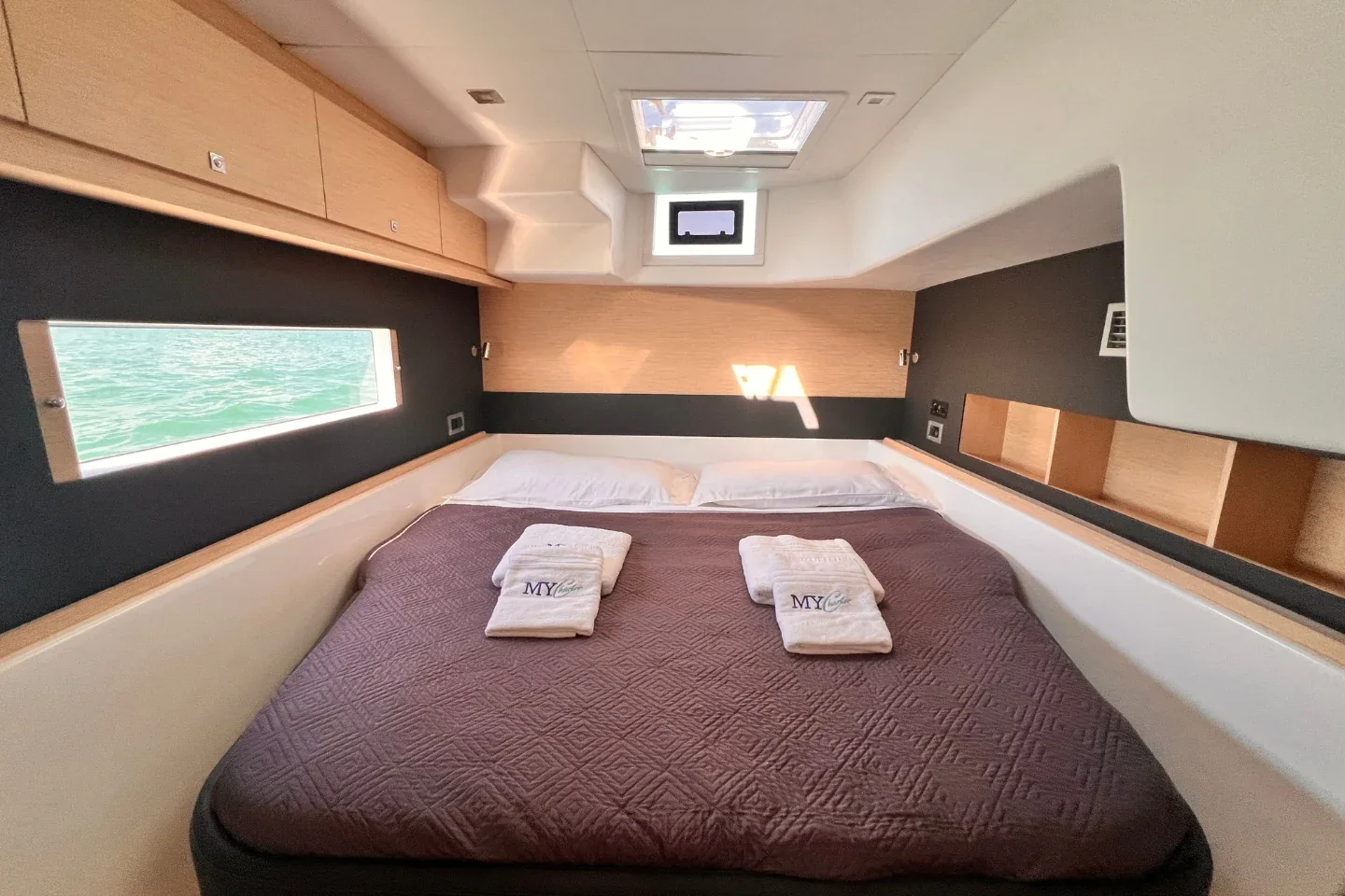 Yacht DUFOUR 48 Catamaran - Futura - Foto 1