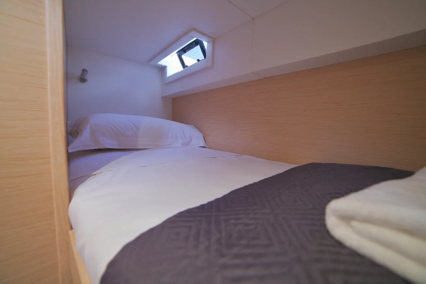Yacht DUFOUR 48 Catamaran - Futura - Foto 1