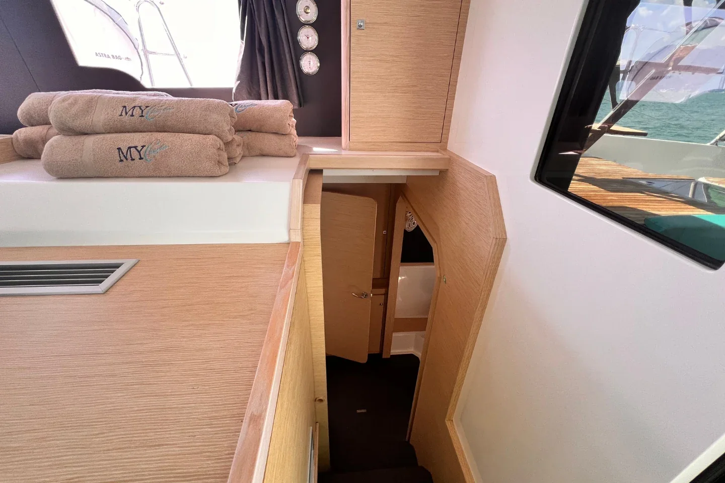 Yacht DUFOUR 48 Catamaran - Futura - Foto 1