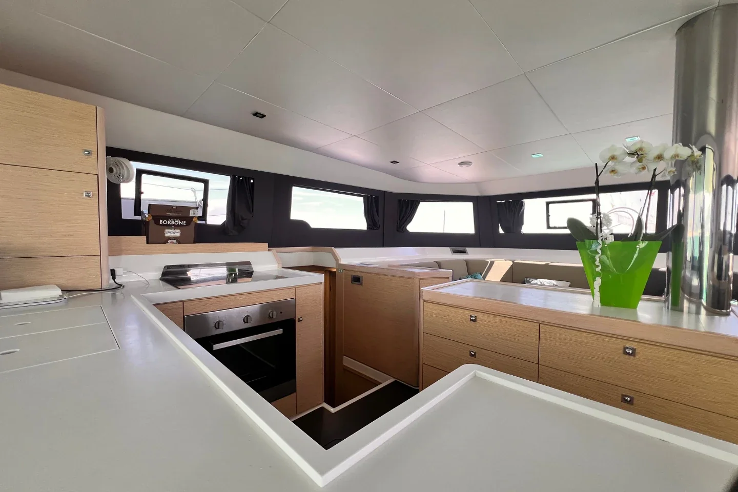 Yacht DUFOUR 48 Catamaran - Futura - Foto 1