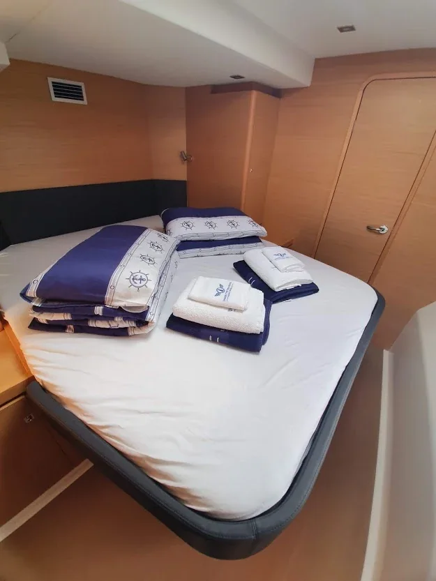 Yacht DUFOUR 48 Catamaran - Olga - Foto 14