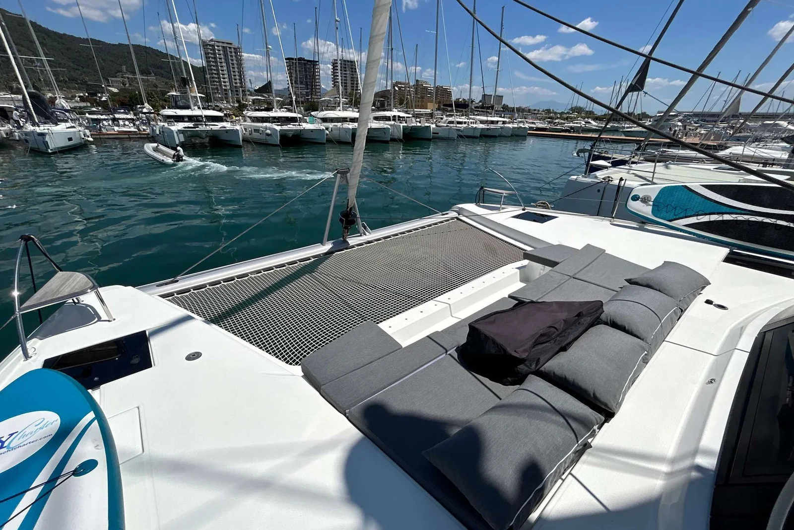 Yacht FOUNTAINE PAJOT Elba 45 - Krug - Foto 1