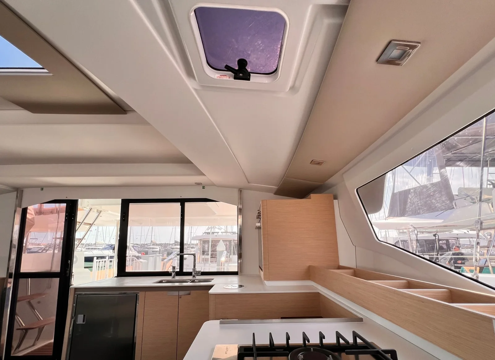 Yacht FOUNTAINE PAJOT Elba 45 - Nami - Foto 1