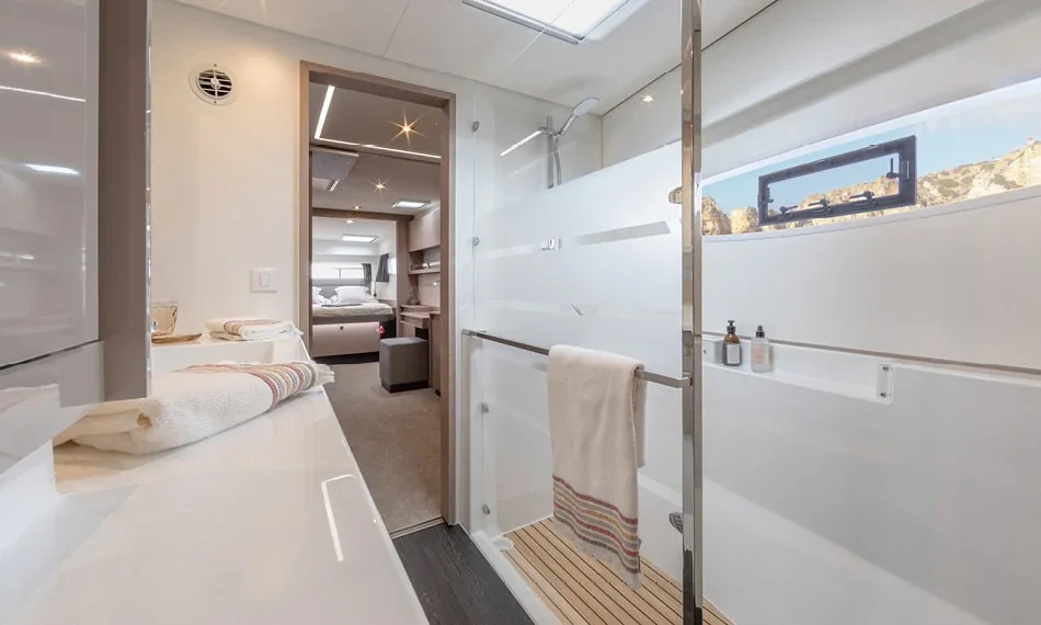 Yacht FOUNTAINE PAJOT Elba 45 - Nami - Foto 1