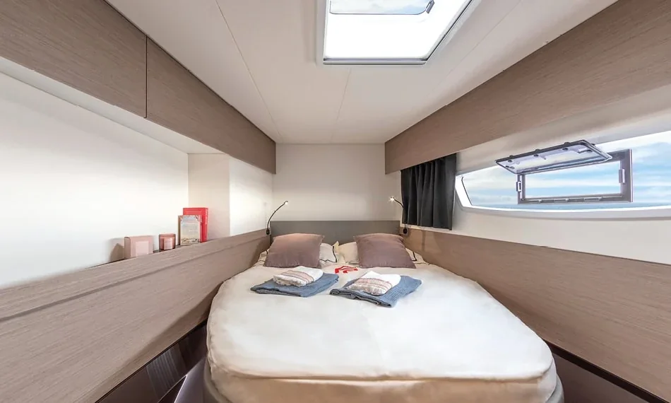 Yacht FOUNTAINE PAJOT Elba 45 - Nami - Foto 1