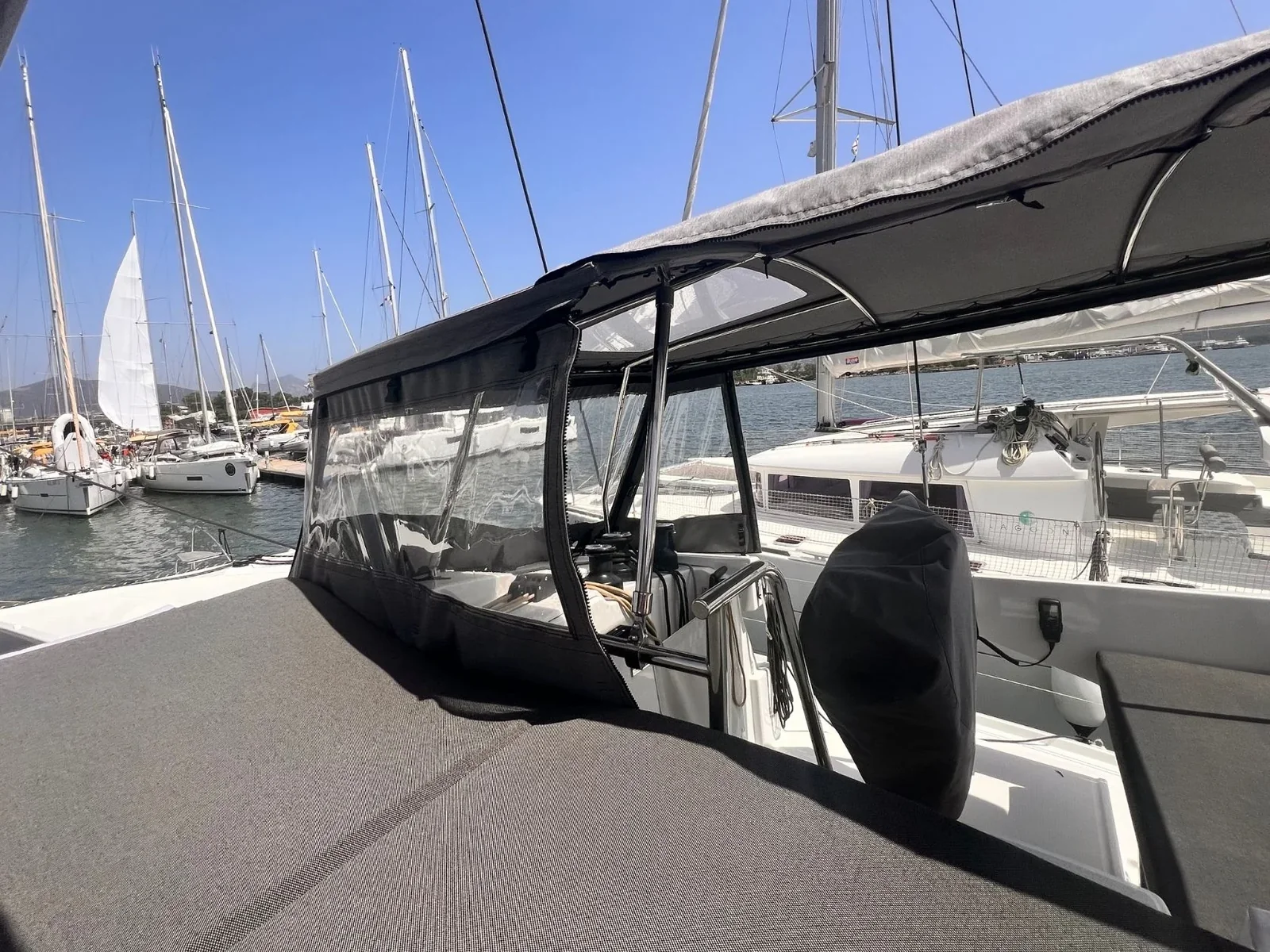 Yacht FOUNTAINE PAJOT Astrea 42 - Bollinger - Foto 1