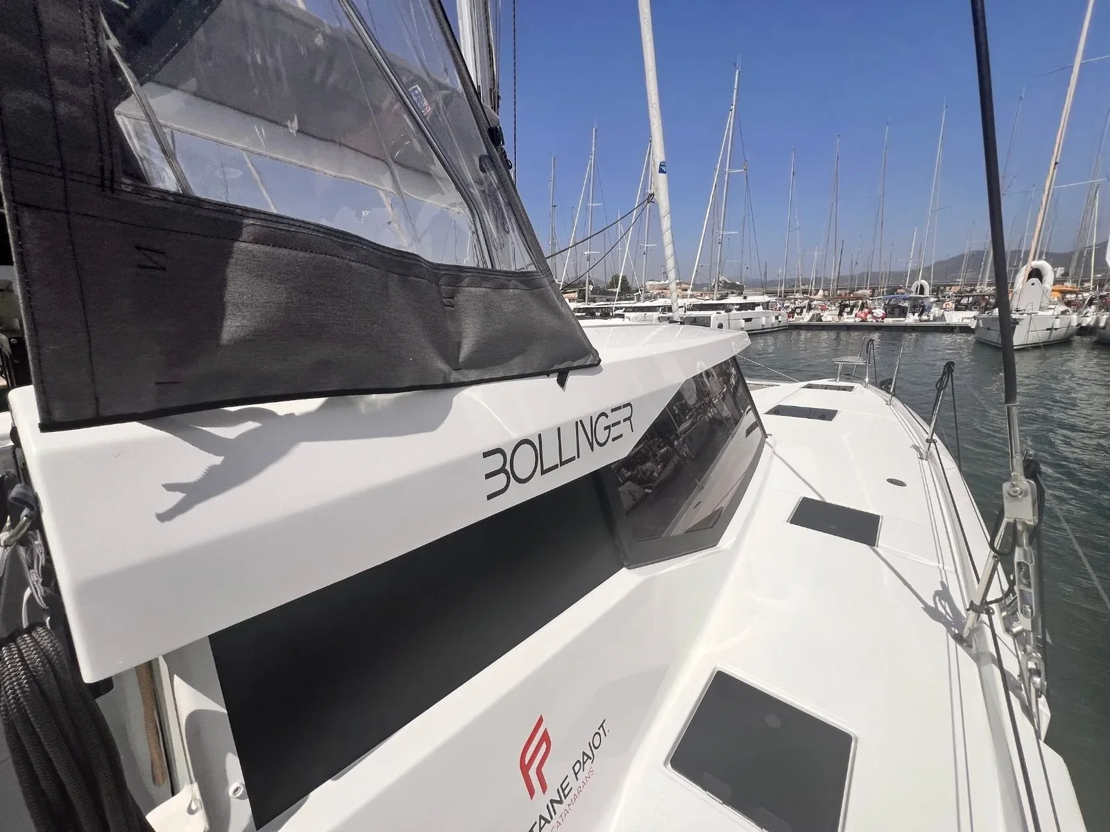 Yacht FOUNTAINE PAJOT Astrea 42 - Bollinger - Foto 1