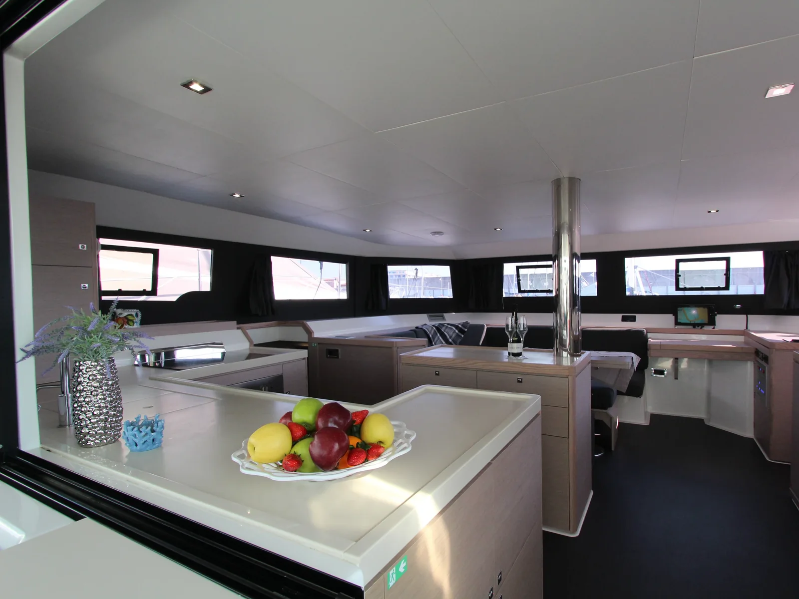Yacht DUFOUR 48 Catamaran - Lublu - Foto 1