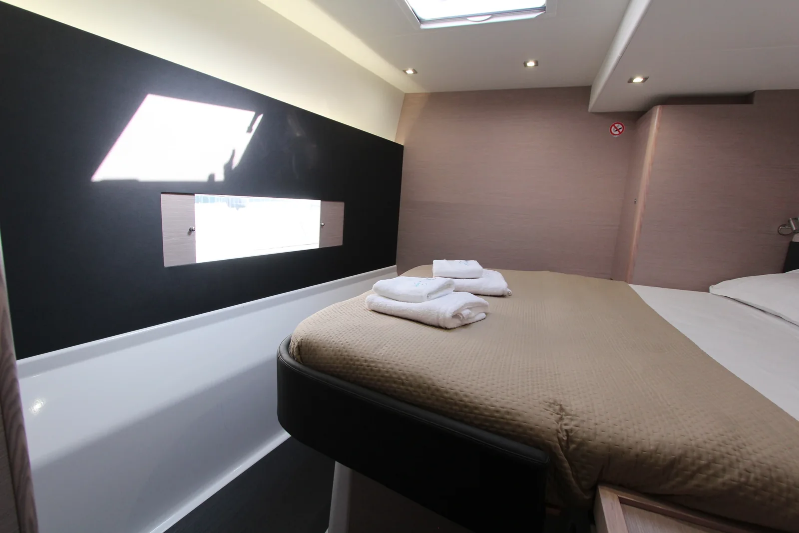 Yacht DUFOUR 48 Catamaran - Lublu - Foto 1