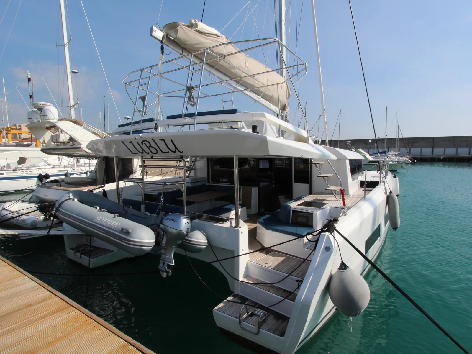 Yacht DUFOUR 48 Catamaran - Lublu - Foto 1