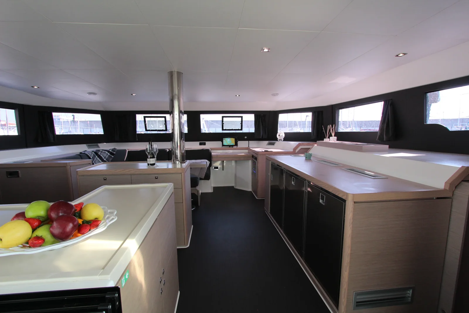 Yacht DUFOUR 48 Catamaran - Lublu - Foto 1
