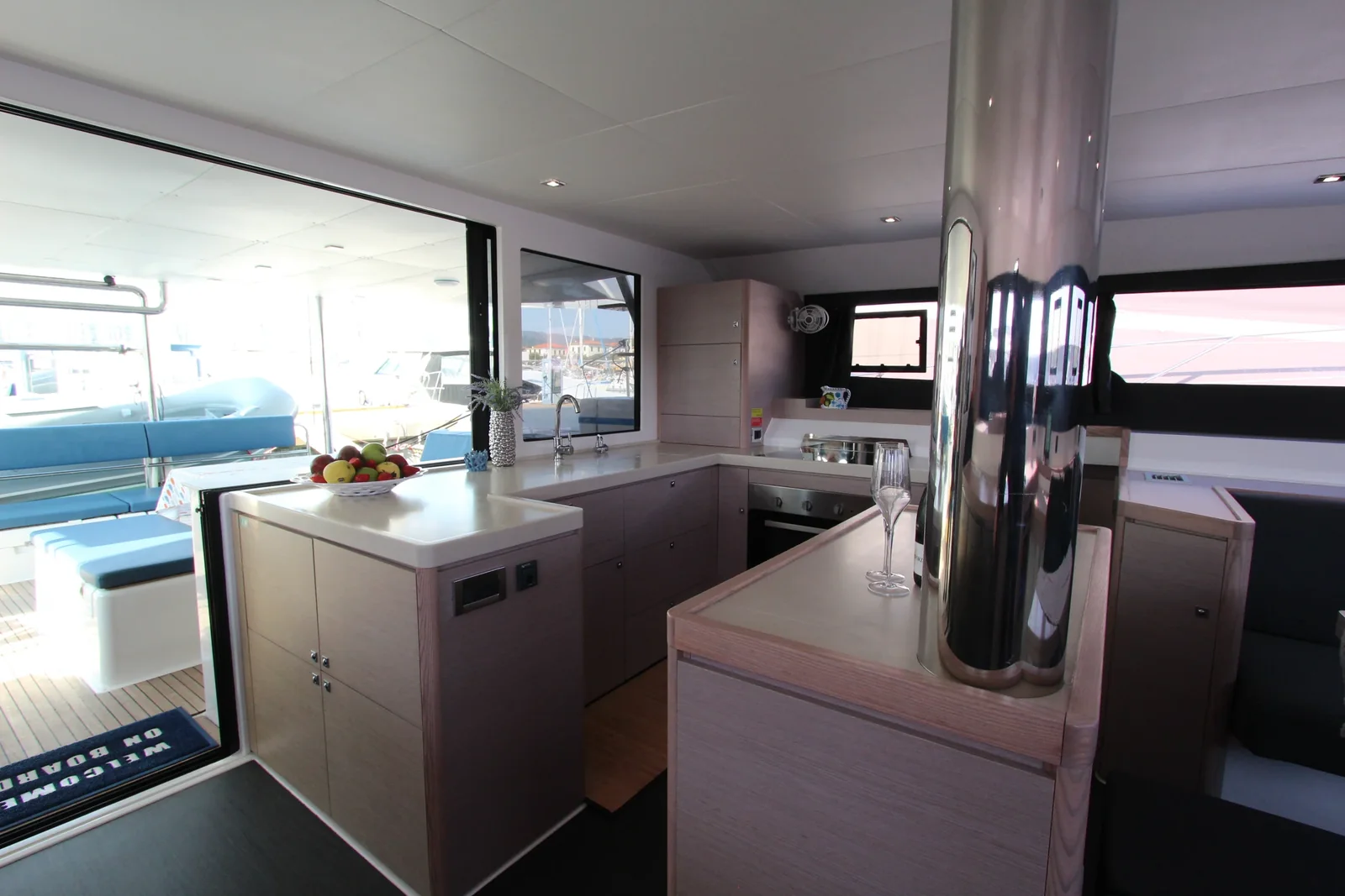 Yacht DUFOUR 48 Catamaran - Lublu - Foto 1
