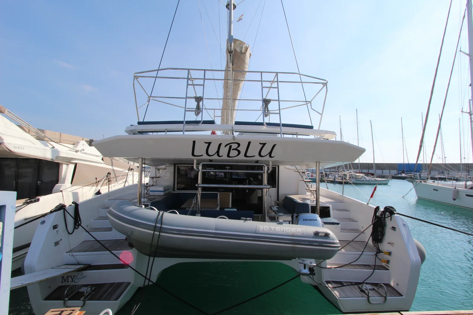 Yacht DUFOUR 48 Catamaran - Lublu - Foto 1