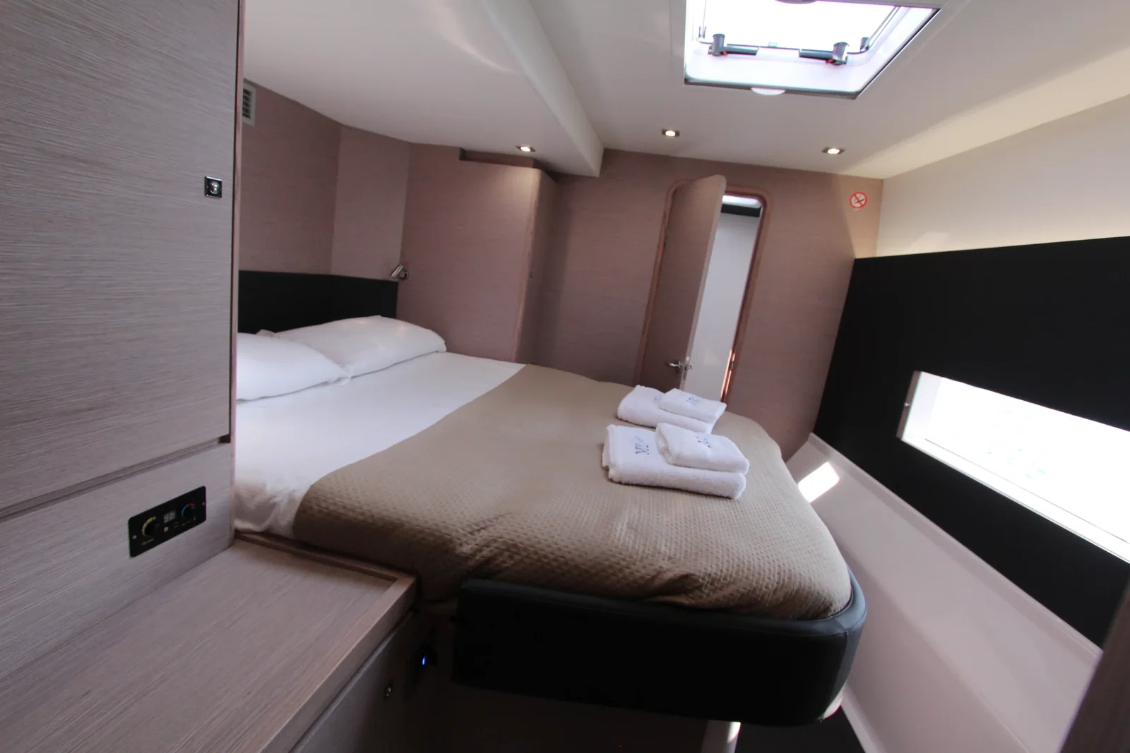 Yacht DUFOUR 48 Catamaran - Lublu - Foto 1
