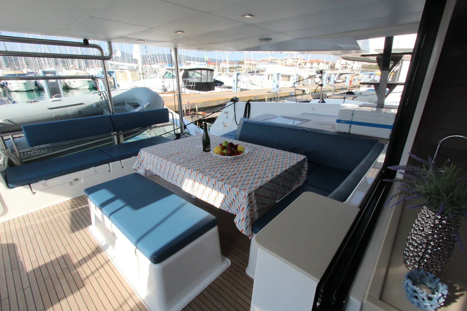 Yacht DUFOUR 48 Catamaran - Lublu - Foto 1