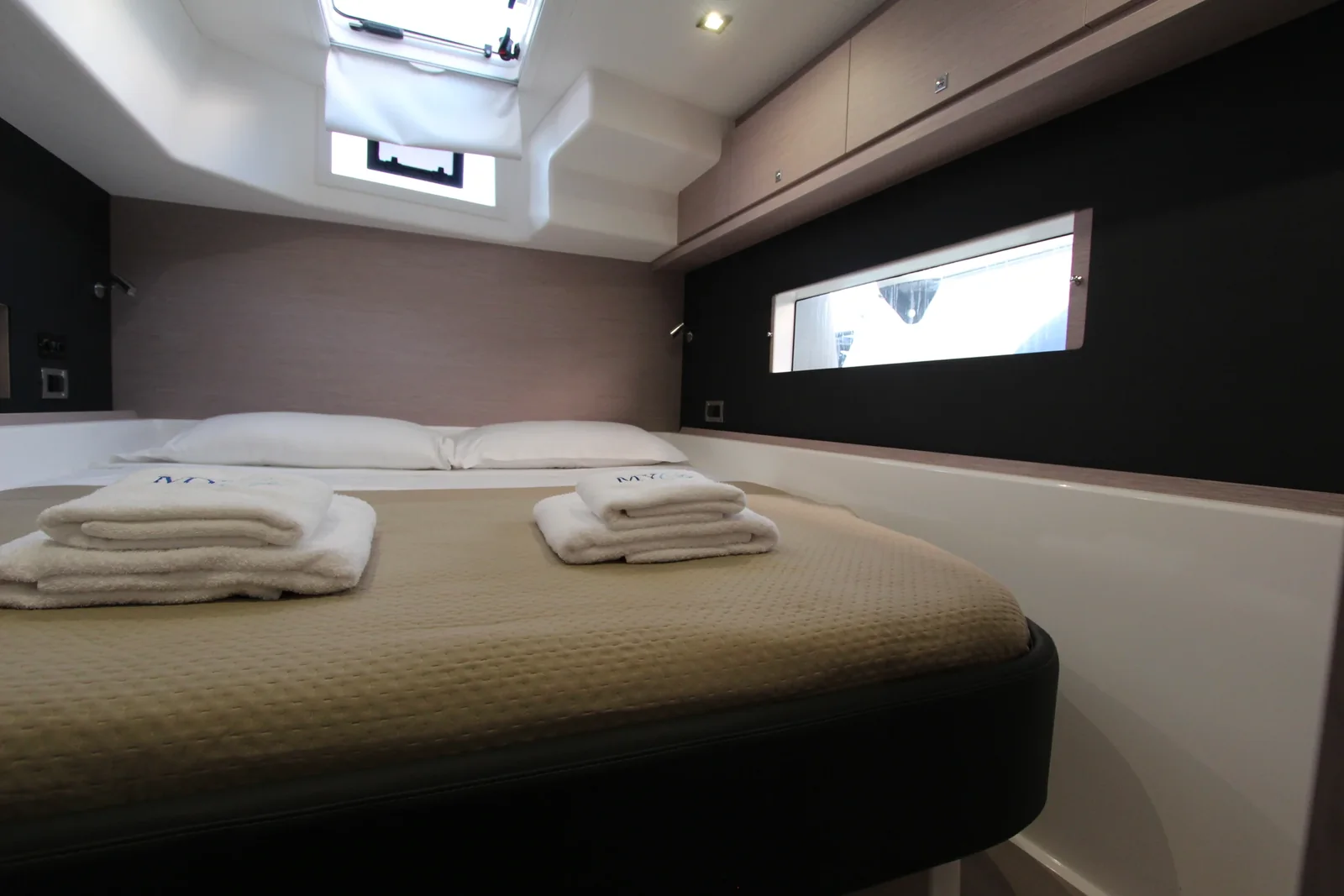 Yacht DUFOUR 48 Catamaran - Lublu - Foto 1