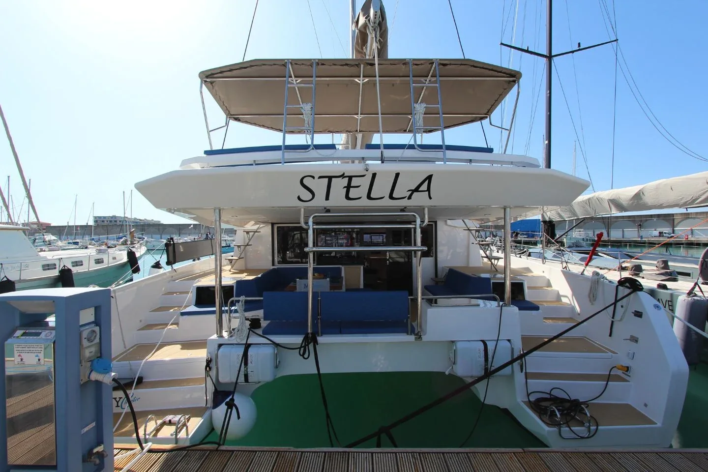 Yacht DUFOUR 48 Catamaran - Stella - Foto 1