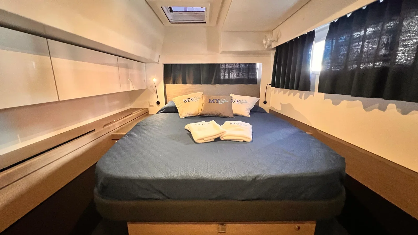 Yacht FOUNTAINE PAJOT Tanna 47 - Sonrisa - Foto 1