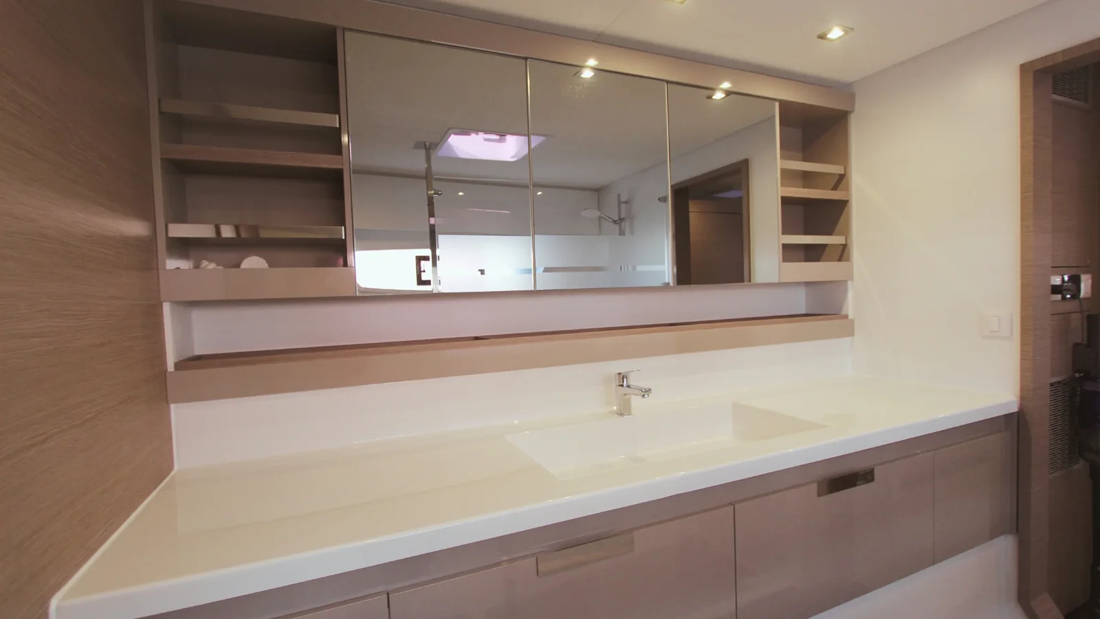 Yacht FOUNTAINE PAJOT Tanna 47 - Sonrisa - Foto 1