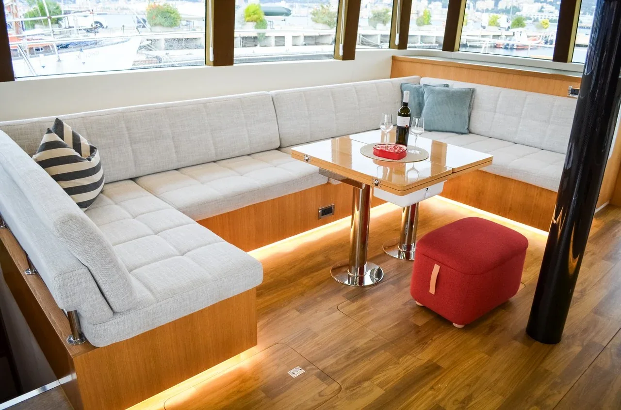 Yacht MAZARIN YACHTS Mazarin 55 - October - Foto 1