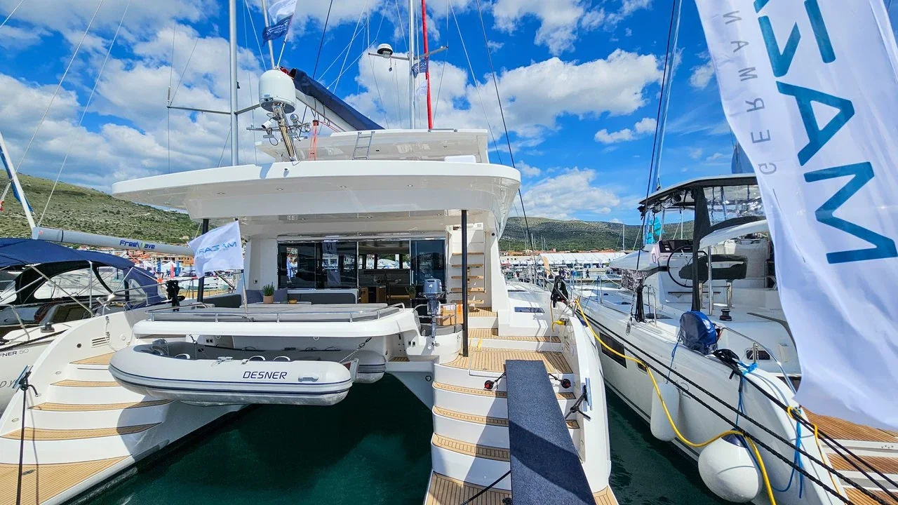Yacht MAZARIN YACHTS Mazarin 55 - October - Foto 1