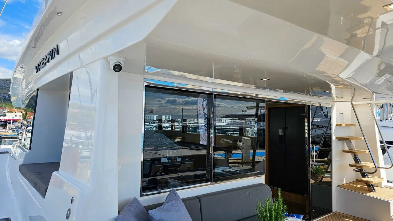 Yacht MAZARIN YACHTS Mazarin 55 - October - Foto 1